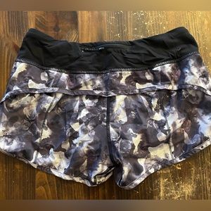 lululemon speed up 2.5in running short! Like new!
